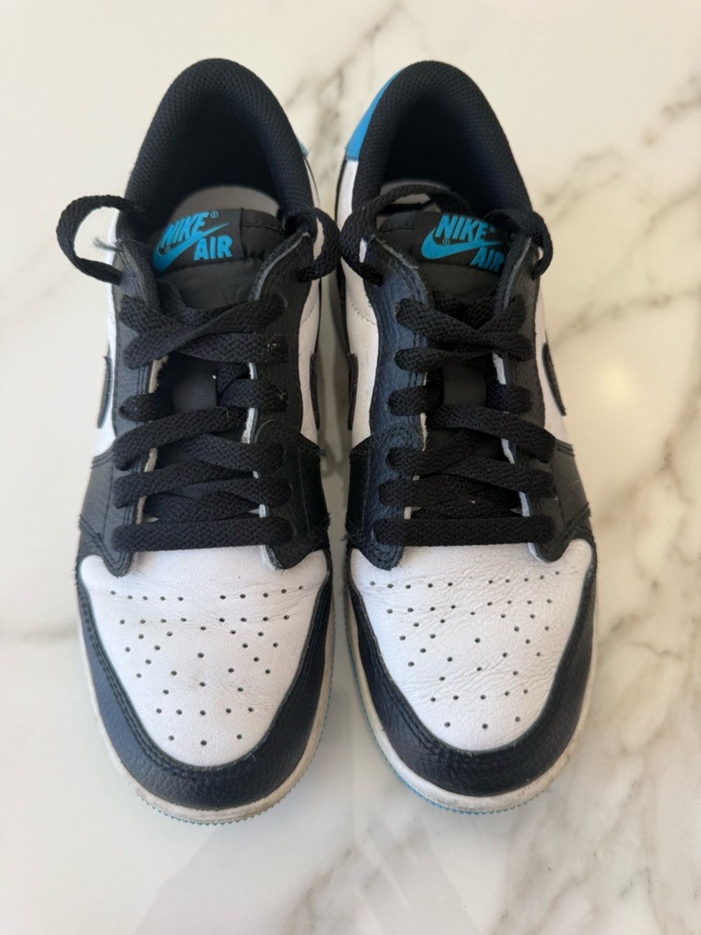 Nike Air sneakers Sz 5